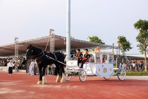 học viện cưỡi ngựa Hoàng Gia